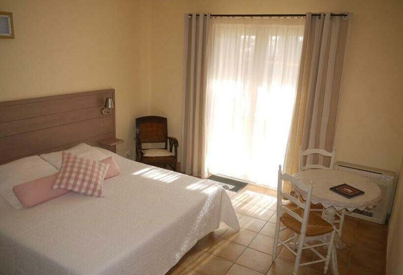 수피리어 룸, Mas Des Marguerites