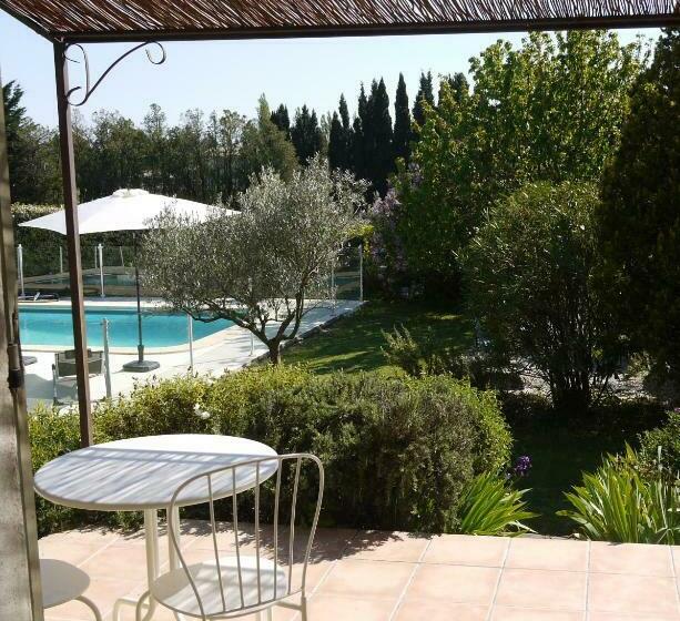 수피리어 룸, Mas Des Marguerites