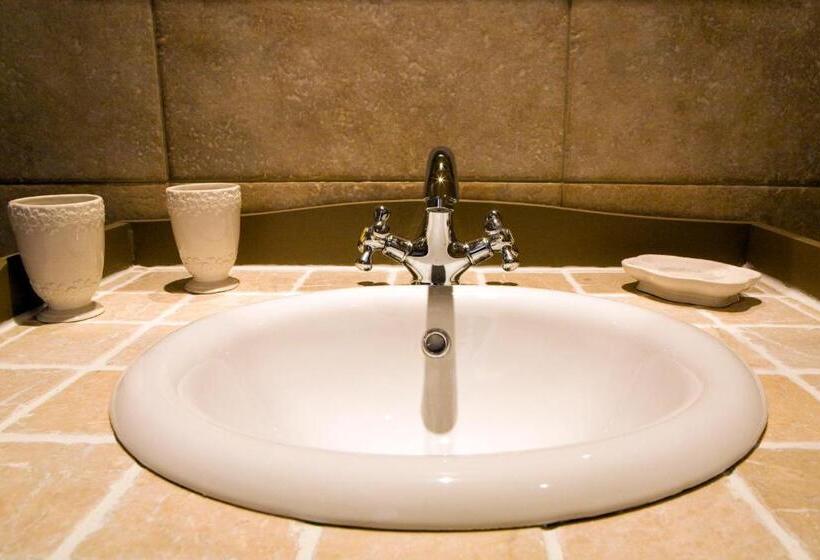 غرفة قياسية مطلّة علي البحر, Villa La Vista