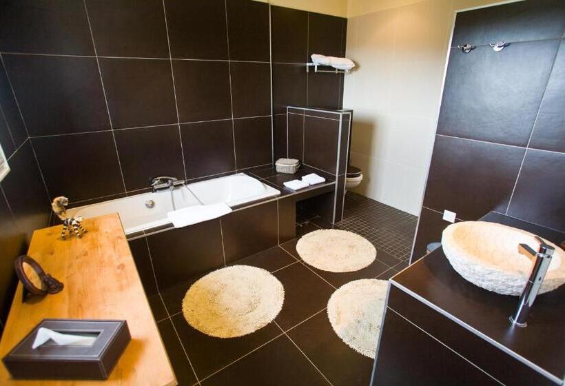 غرفة قياسية مطلّة علي البحر, Villa La Vista