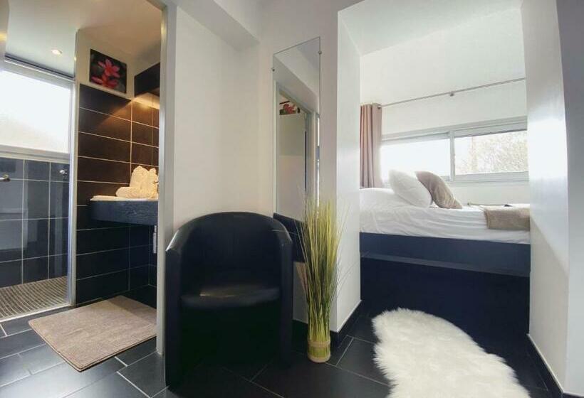 Номер Стандарт Трехместный, Aux 500 Diables Eco Lodge