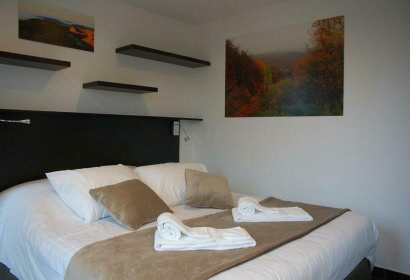 חדר סטנדרט עם טרסה, Aux 500 Diables Eco Lodge