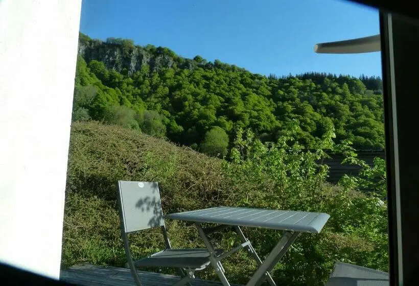 テラス付きスタンダードルーム, Aux 500 Diables Eco Lodge