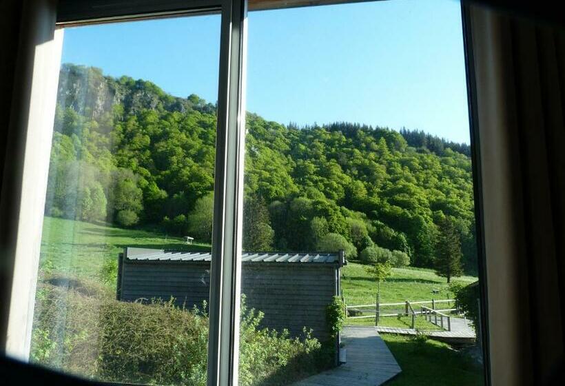 חדר סטנדרט לשלושה, Aux 500 Diables Eco Lodge