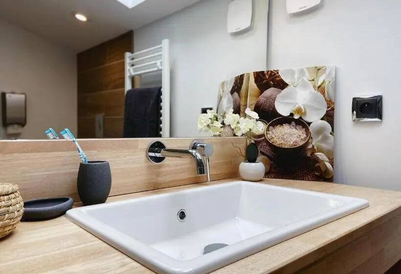 スタンダードルーム, Aux 500 Diables Eco Lodge