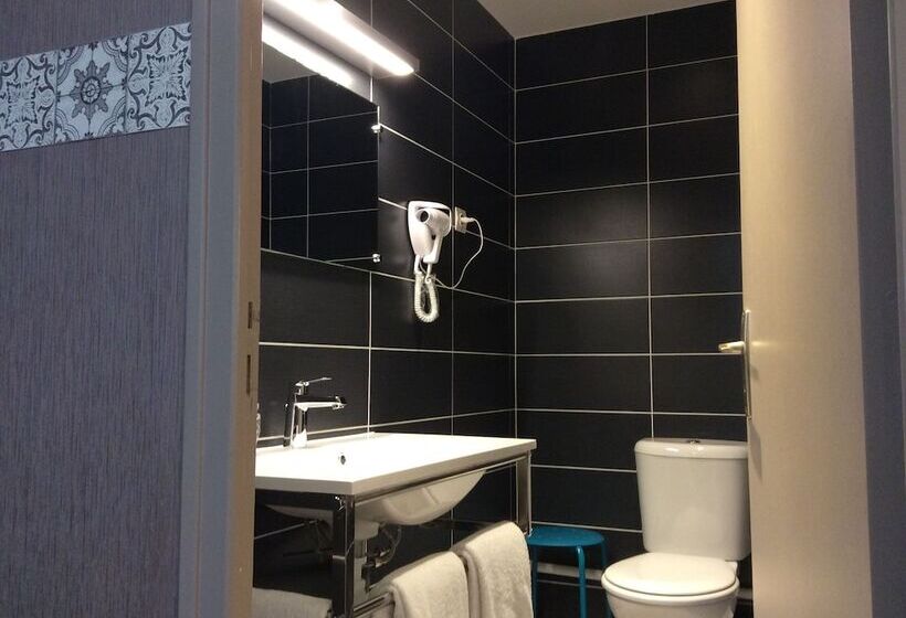 이코노미 룸, Berthelot