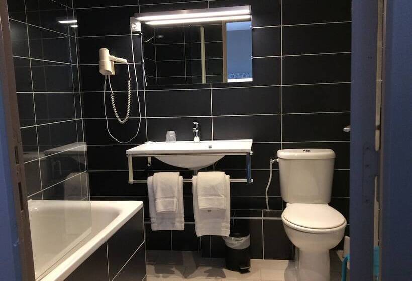 컴포트 룸, Berthelot