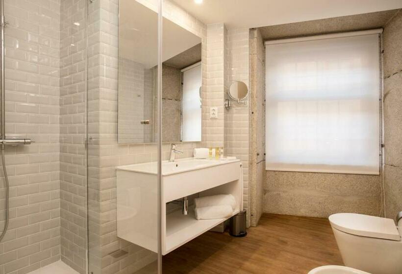 חדר סטנדרט, Exe Almada Porto