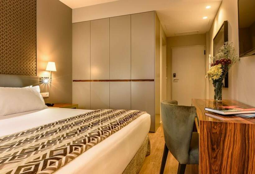 חדר סטנדרט, Exe Almada Porto