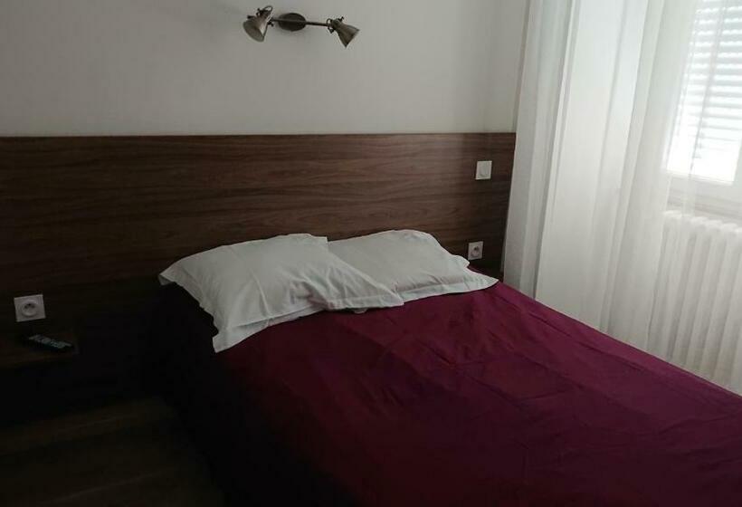 스탠다드 싱글 룸, Hôtel De L'europe