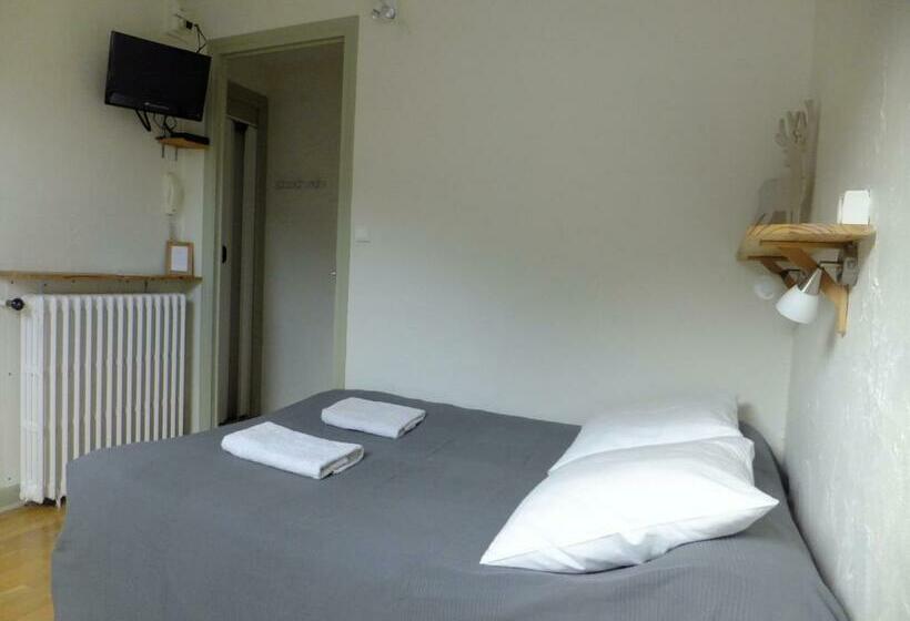 スタンダードトリプルルーム, Hôtel Des Cimes