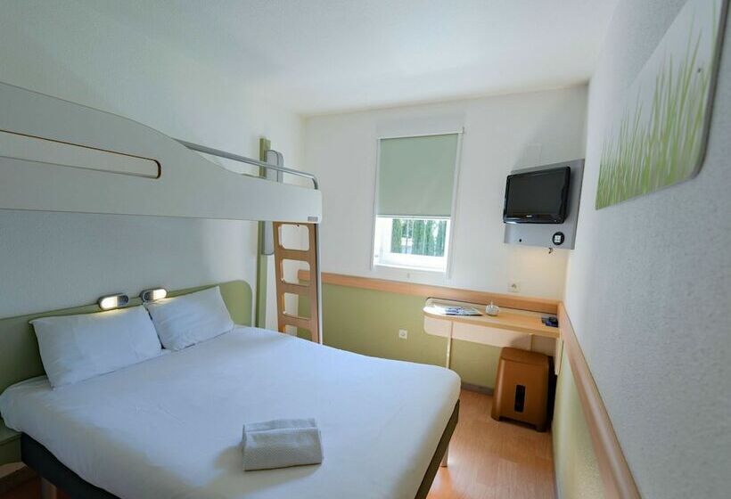 חדר סטנדרט לשלושה, Ibis Budget Orange Centre