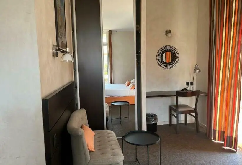 Deluxe-huone Terassi, Le Synaya