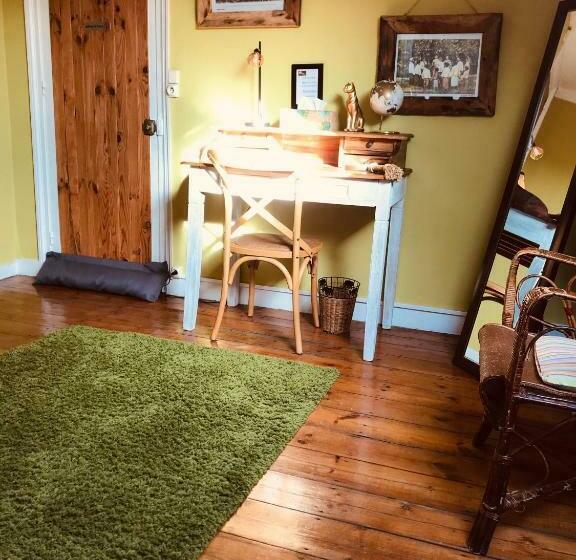 Номер Economy, Abri Du Passant