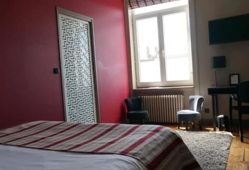 Номер Комфорт, Abri Du Passant