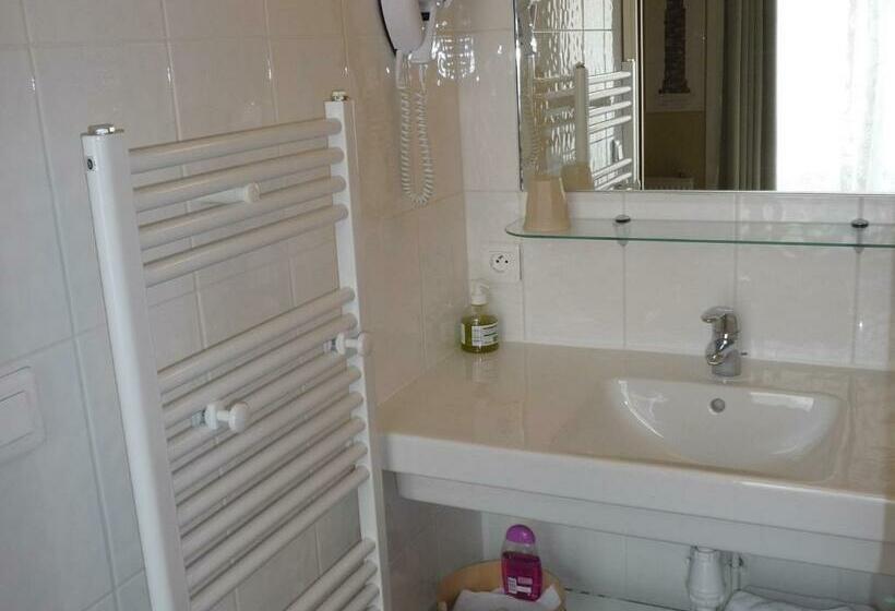 Номер Deluxe Одноместный, Au Troubadour