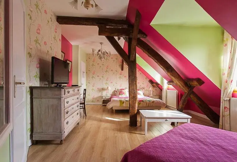 コンフォートトリプルルーム, Chambres D'hôtes Les Charmettes
