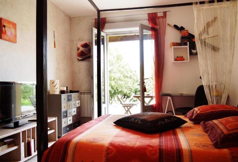 4间卧室的房子, Domaine De La Borie Yourhosthelper