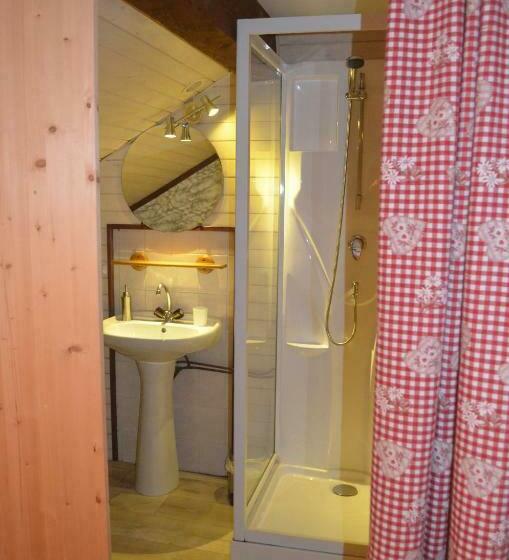 اتاق استاندارد, La Ferme Du Vieux Sapin