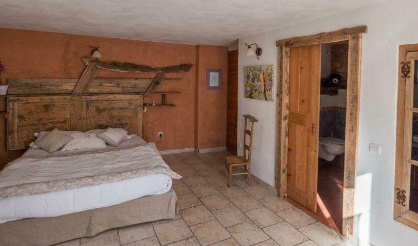 家庭套房, La Fernande