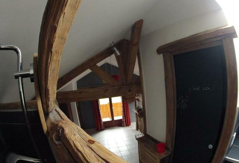 可观景的套房, La Fernande