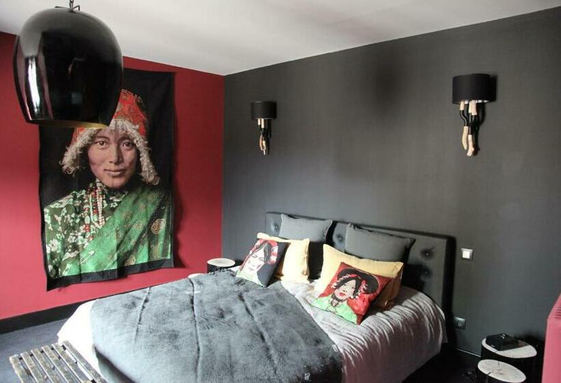 标准三人间, La Villa 1901