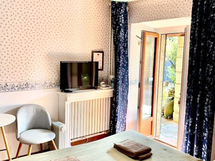 חדר סופריור, Le Barry Du Grand Chemin