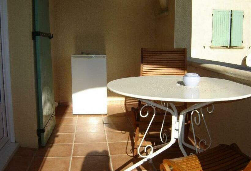 テラス付きスタンダードルーム, Le Mas De L'amandier