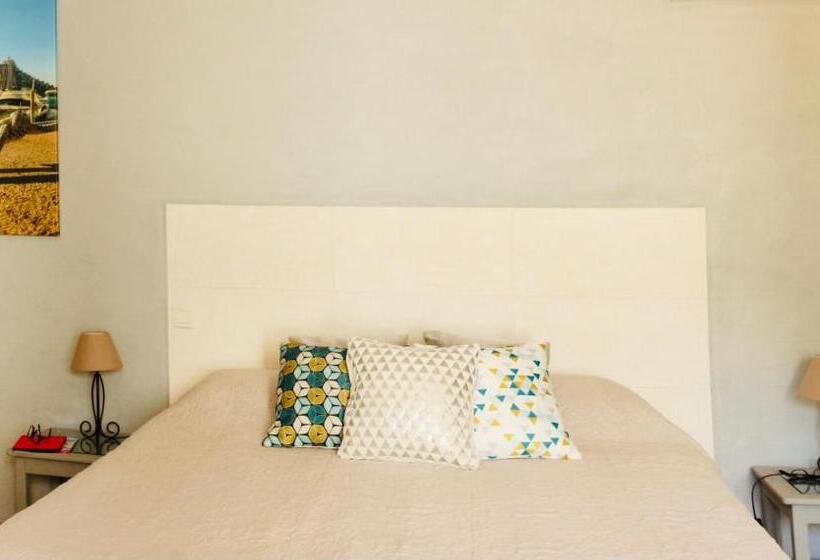 غرفة سوبيريور, Mas Saint Ange