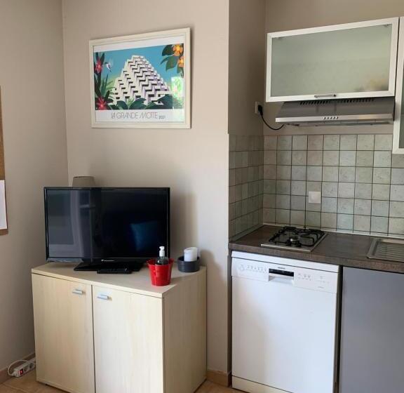 شقة غرفة واحدة مطلة على الحديقة, Mas Saint Ange