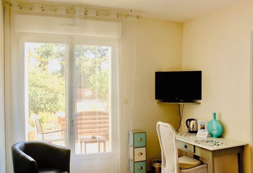 غرفة سوبيريور, Mas Saint Ange