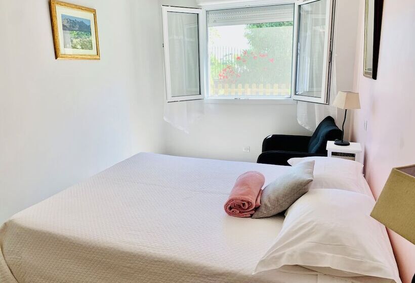 غرفة قياسية, Mas Saint Ange