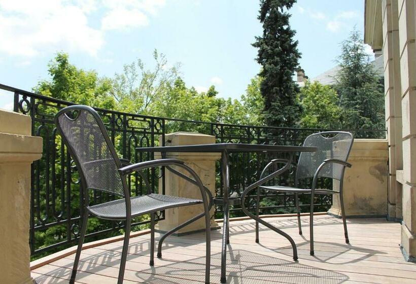 Sviitti, Villa Elyane