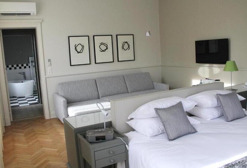 Sviitti, Villa Elyane