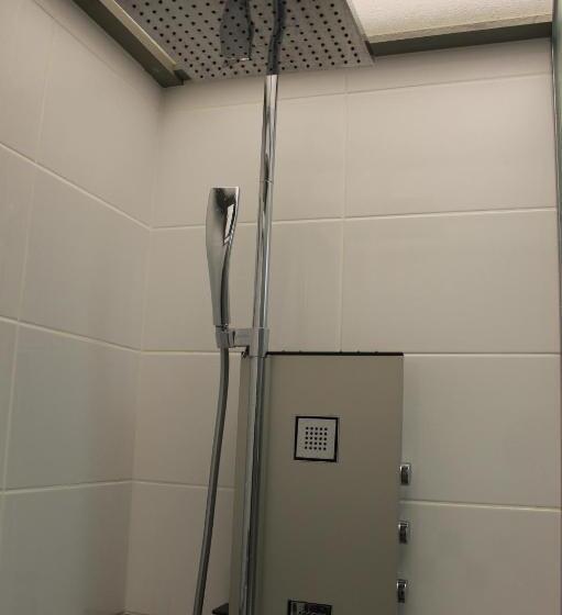 Sviitti, Villa Elyane