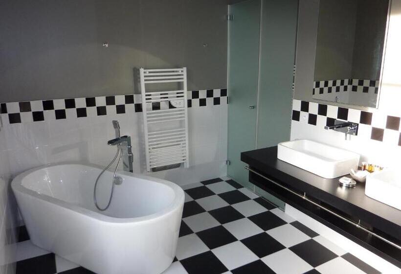 Sviitti, Villa Elyane