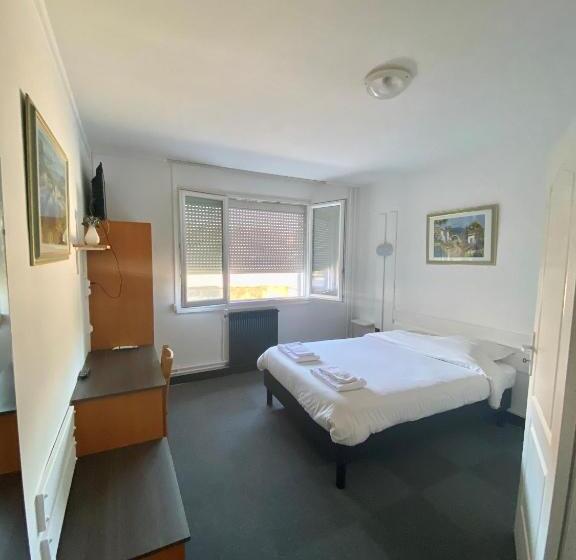 غرفة قياسية, Du Centre Lucé Chartres