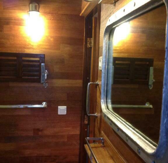 غرفة قياسية مطلّة علي البحر مزوَّدة بتراس, Hôtel Kermor