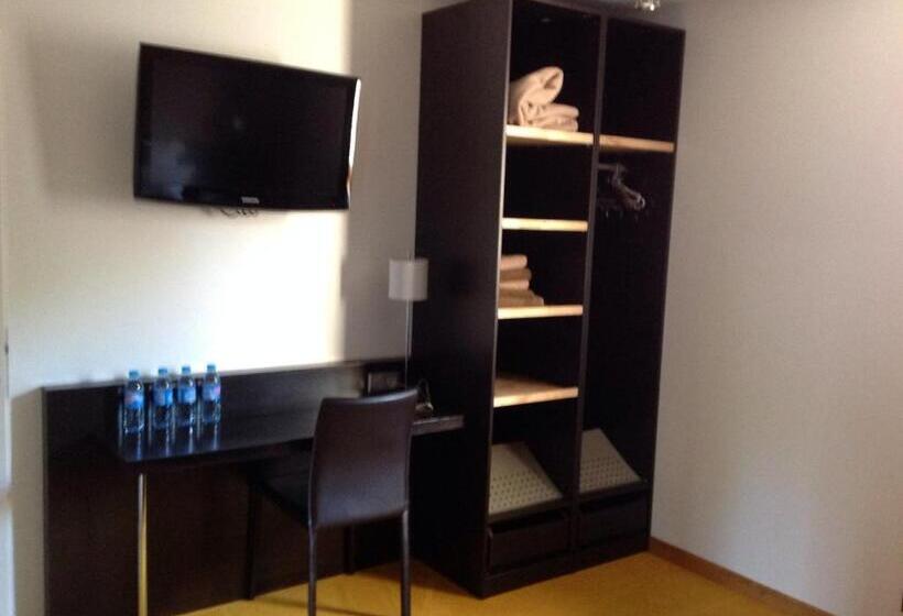 スタンダード4人部屋, Hôtel La Gibecière