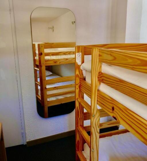 חדר סטנדרט לארבעה, Hôtel Le Blainon