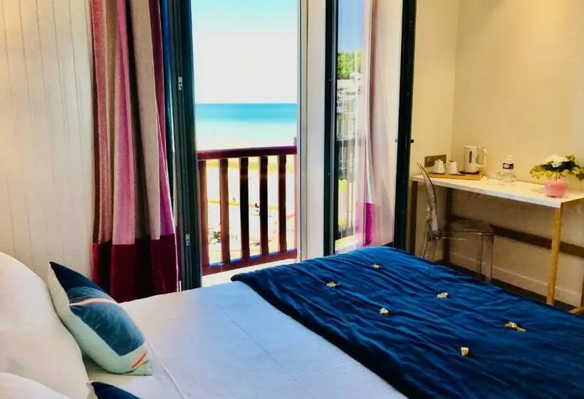 オーシャンビュースーペリアールーム, Outremer Villa Le Couchant