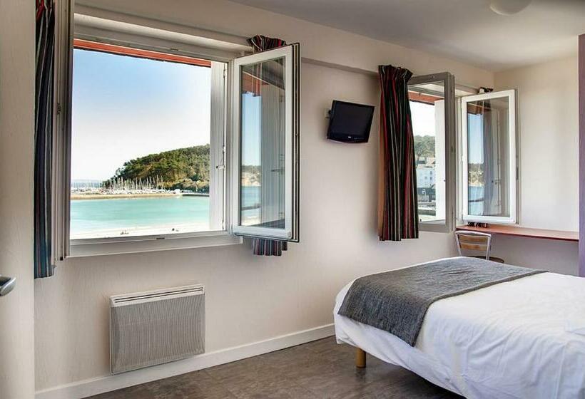 オーシャンビュースタンダードルーム, Hôtel & Restaurant De La Plage