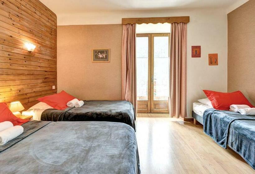 标准三人间, Hôtel Restaurant Gîtes Les 5 Saisons