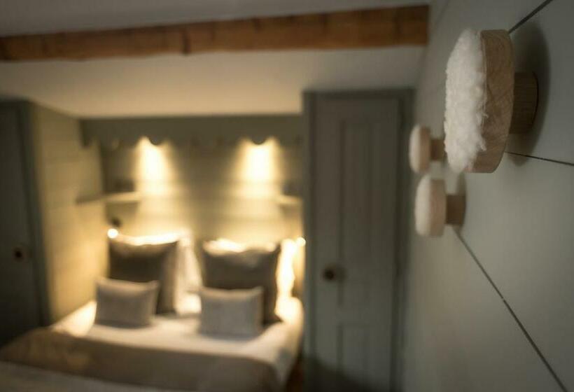 스탠다드 룸, Hôtel Restaurant La Ferme De Cupelin