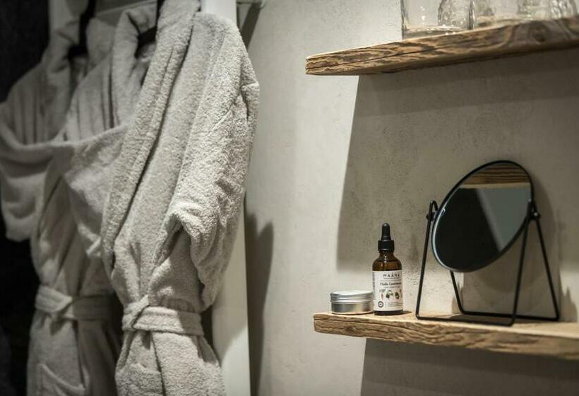 Номер Стандарт, Hôtel Restaurant La Ferme De Cupelin