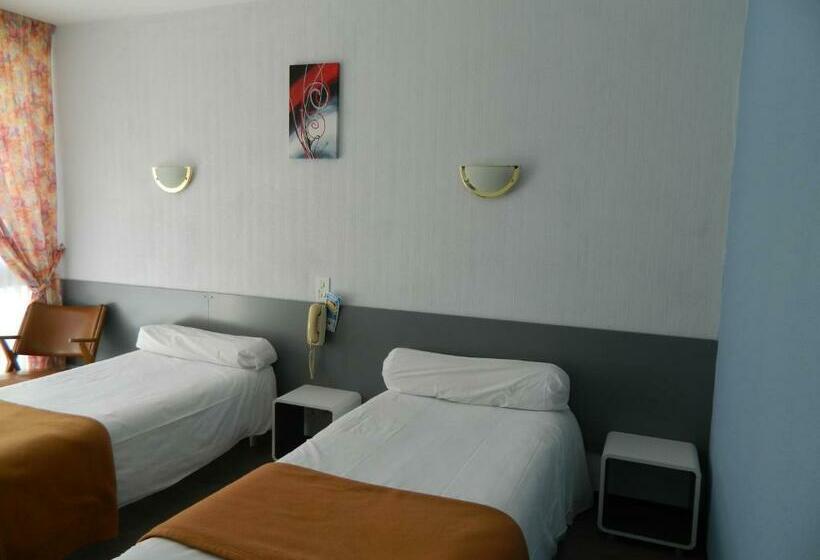 스탠다드 룸, Logis Hôtel L Elancèze