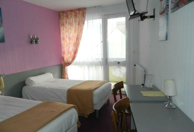 Номер Стандарт, Logis Hôtel L Elancèze