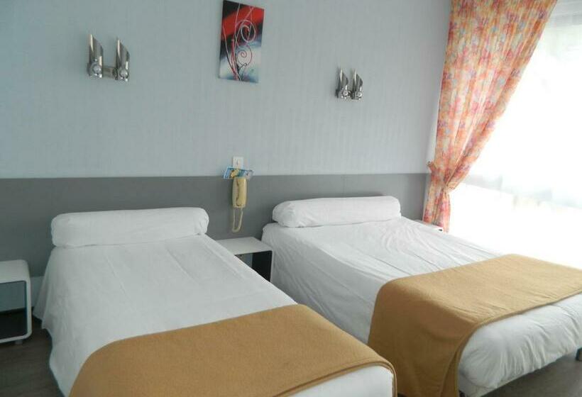 스탠다드 룸, Logis Hôtel L Elancèze