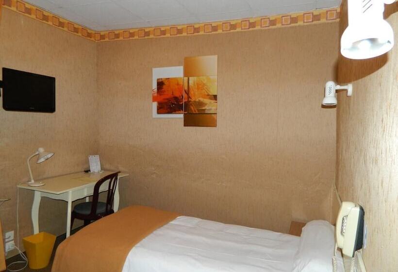 스탠다드 룸, Logis Hôtel L Elancèze