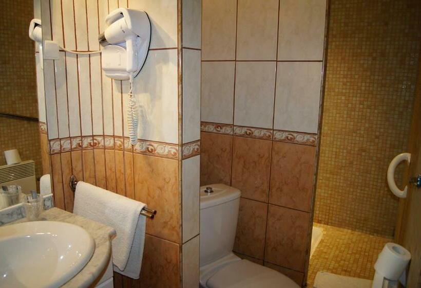 غرفة قياسية, Le Grand